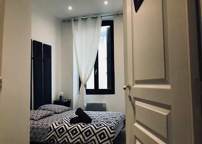 Apartment Les Du Palais