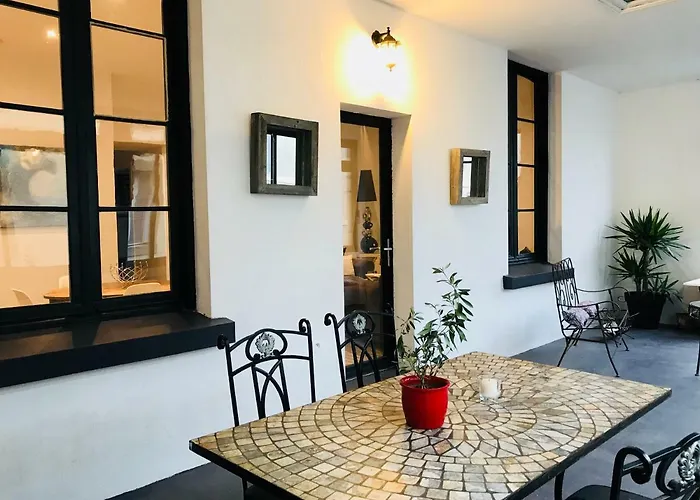 Les Du Palais * Carcassonne